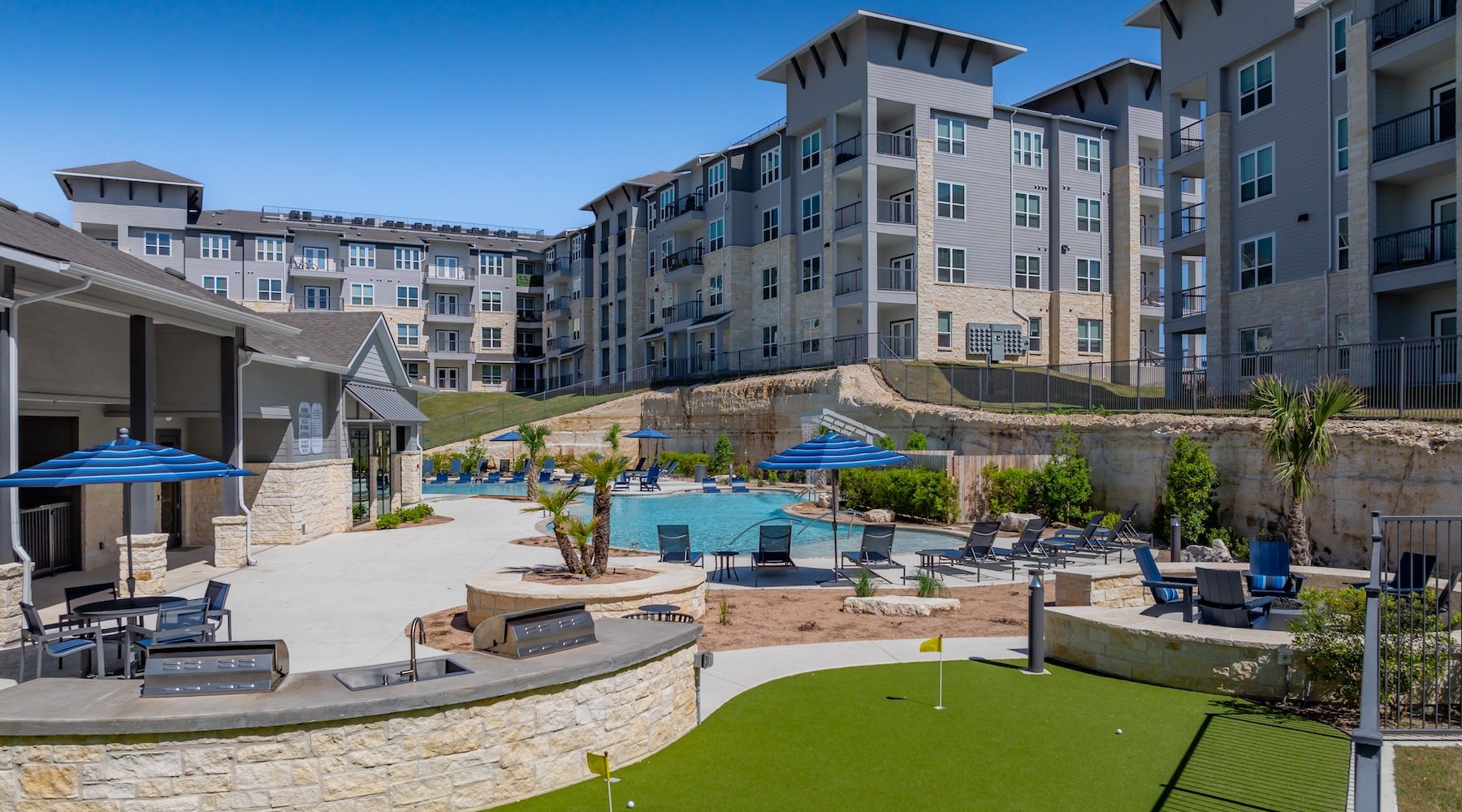 Vue Sonoma Verde is a petfriendly apartment community in San Antonio, TX